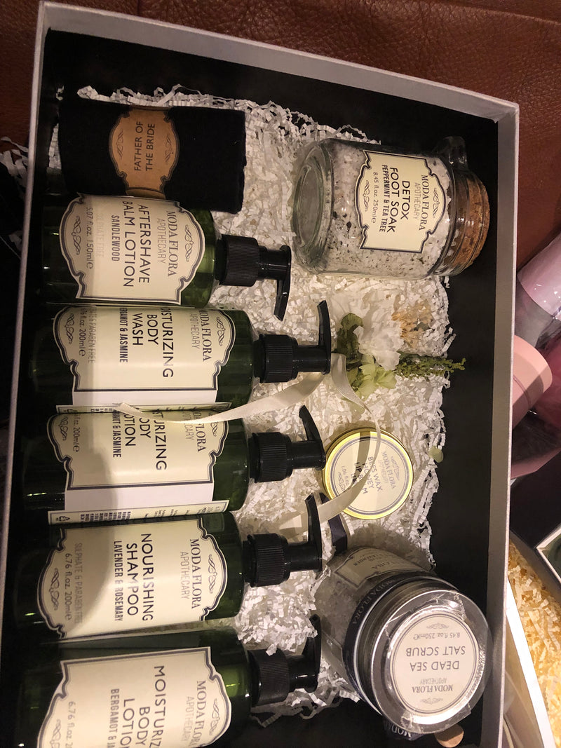 DELUXE